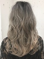 ブルーフェーセス 表参道(blue faces)&nbsp;【bluefaces】ホワイト＆グレーカラー