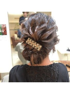 ヘアアンドメイクフリッシュ(HAIR&MAKE FRISCH) hair arrange 86