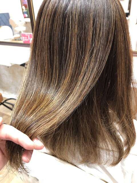 【FIGARO　umeda】髪質改善サイエンスアクア艶髪さらさらヘア