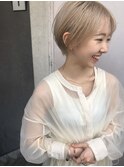 丸みショート× ハイトーンベージュ【cres奈佳子】