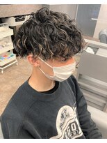 ノイセル 西本町(Noisyle)&nbsp;スパイラルパーマグランマッシュハイライトツーブロックマッシュ