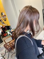 ダニーコウベ(Danny kobe)&nbsp;ツヤツヤグレージュカラー