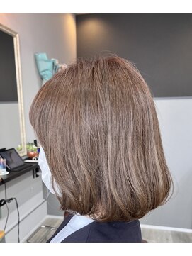 ネジヘアライフ(Nezi Hair Life) ミルクティーグレージュ　韓国風タンバルモリ