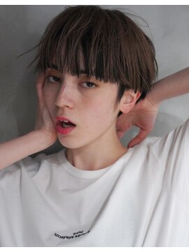 ビュート ヘアー ジョージ(Beaut Hair GEORGE) シックなショートでモードヘアに　ハンサムショート　洗足