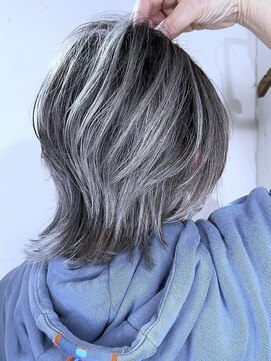 ブレイズヘアー(BLAZEhair) 脱白髪染めホワイトバレイヤージュ×ブリーチ2回