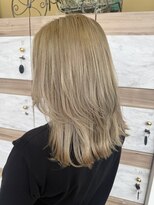 アース オーセンティック 岡山青江店(EARTH Authentic) ホワイトベージュ