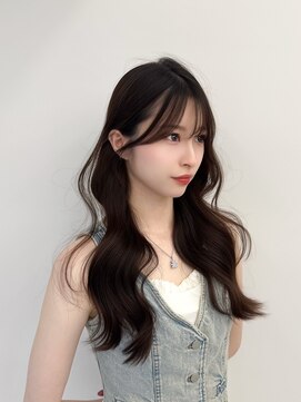 アマトウキョウスマートサロン(AMA TOKYO×Smart Salon) くびれレイヤー/顔まわりカット/くびれ巻き/レイヤーカット