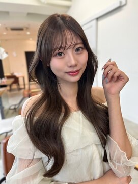 ベル 新宿店(Vel) ロングレイヤーカットミルクティーベージュ髪質改善10代20代30代