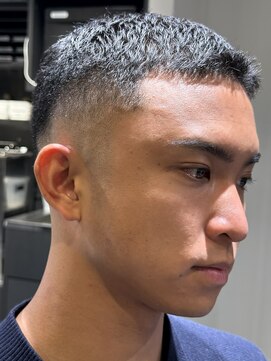 フリークバーバーショップ 河原町三条店(FREAK BARBER SHOP) サーフカール/スパイキーショート/フェザーパーマ/河原町三条K