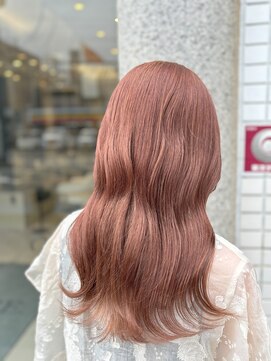 イリ 梅田(ili) ピンクベージュ