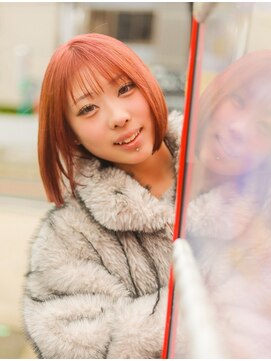 ベレッタ ネヤガワ(veretta. neyagawa) ぱつっとボブ★小顔効果/オレンジカラー/ハイトーン/モードヘア
