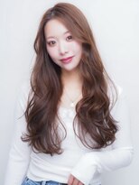 セプト 天神大名(SEPT.)&nbsp;顔周りレイヤー ゆる巻き ベージュ 20代 ダメージレス