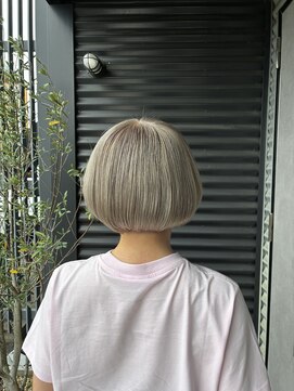 アルティザン(artisan) ハイトーンボブ
