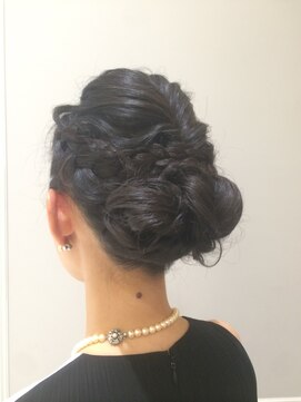 ネオリーブギンザ 銀座店(Neolive GINZA) 【neolive Ginza】スッキリふんわりヘアセット