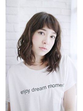 フォーハウス プラスエヌ(FOURHAUS +n) 20代30代40代　愛され・抜け感ショートバング【草津】