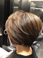 カミノア 銀座店(CAMINOIA)&nbsp;明るい白髪染め美シルエットショート【CAMINOIA銀座】