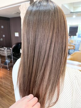 アメリカン ヘアー(American hair)の写真/「髪への優しさ」にこだわった薬剤でダメージをケア♪"傷んでから"ではなく、"傷ませない"ためのご提案◎