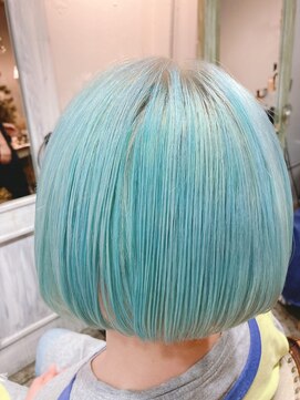 キミ(kimi) 【kimi自由が丘】ダブルカラー×ミントグリーン×インナーカラー