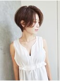 束感、毛流れが魅力の色っぽショートスタイル☆
