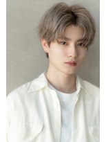 メゾンバイハバナ(maison by HAVANA)&nbsp;メンズセンターパートブリーチダブルカラー韓国マッシュ