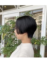 ブルーム ヘアアンドメイク(bloom hair&make) 大人綺麗めハンサムショート