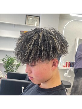 ルースト 京都駅前店(ROOST) 縦落ちツイストハイライト