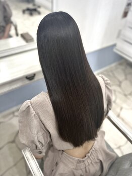 ウル 日進浅田店の写真/アイロンを使用した酸熱TRでカラーによるダメージ補修やエイジング毛にハリ,コシ,艶を与えます☆