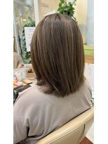 ラディシュ さがみ野(RADISH)&nbsp;白髪が目立たないハイライトベージュ【白髪染め】