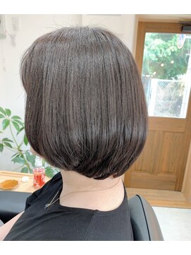 レジョワイユコンペール(Les Joyeux Comperes) クラシカルボブ