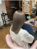 ミルクティーグレージュ