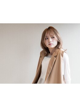 [学生限定］カット+潤いカラー+スムーストリートメント\6600！人気のレイヤーカットで小顔見え効果も◎