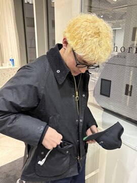 ユーフォリア 渋谷グランデ(Euphoria SHIBUYA GRANDE) 抜きっぱなしブロンド　メンズ　ハイトーン　スパイキーショート