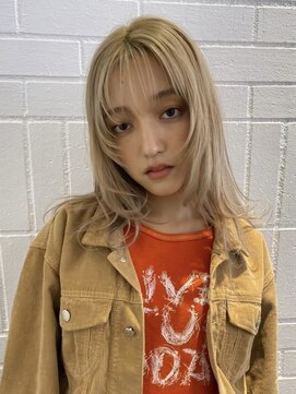 デート 下北沢(DATE) 下北沢ベージュカラー顔周りレイヤーカットハイトーンブリーチ◆