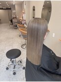 ミルクティーベージュ ブリーチ ハイトーン 夏 三宮