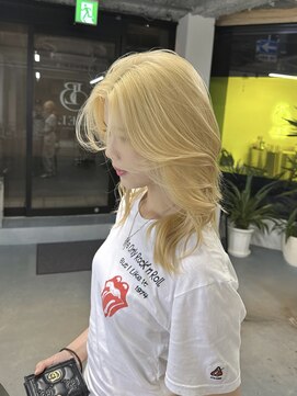ベル(BEL) ブロンド