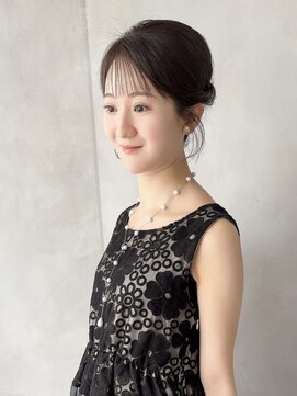 オモチャ(OMOCHA) 清楚で上品な大人アレンジ