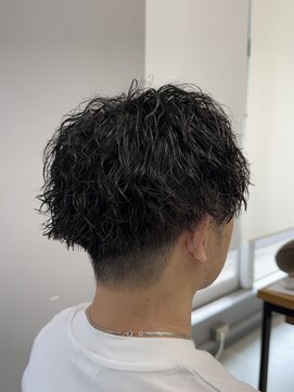 ヘアーアンドビューティーザ エフ(Hair Beauty the F) /ツイストスパイル/