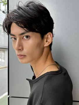 トルネード(TORNADO) 韓国メンズヘア フェザーパーマ カルマパーマ かきあげ A0922