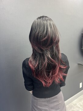 ホワイト 梅田(white) レイヤー裾カラー