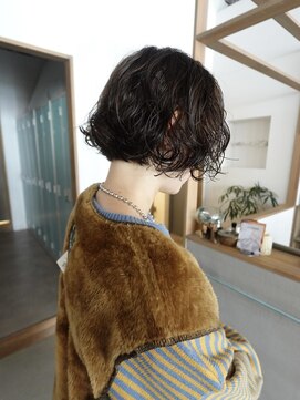 ウィット(wit) 【wit_maru】ブリーチカラー／ベージュカラー／透明感カラー