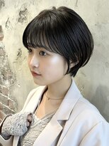 アフロート ルヴア(AFLOAT RUVUA)&nbsp;『岩田莉奈』40代50代お洒落な白髪染ショートボブ新宿ケアカラー