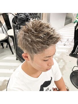 エルマーク(L-MARK) ハイトーン×ソフトツイスト【L-MARK,大阪,寝屋川,香里園】