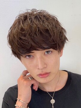 フィフス(fifth) 束感ショートレイヤー 無造作パーマ ソフトツーブロック