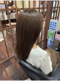艶やかなロングヘア
