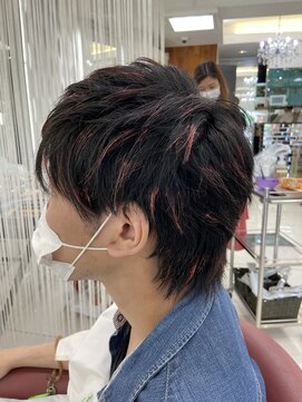 クオリス 上板橋店(QUALIS) ツーブロショートウルフ無造作ヘア【派手髪メッシュ】