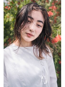 ユートゥイーズ つくば(U too e's) 《Utoo e's つくば美容室》透キトオル