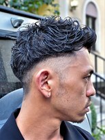 ガズル ハラジュク(GUZZLE HARAJUKU)&nbsp;スーツに合うワイルドツーブロックスパイキーショート 黒髪 短髪