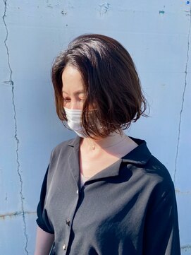 エレッタプロデュースドバイアリュール(Eletta Produced by ALLURE) 大人女子ボブ