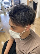 ナチュラル(Natural) ツーブロック×ゆるめツイストパーマ