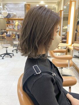 モリオ フロム ロンドン サッポロファクトリー店(morio FROM LONDON) 【morio】札幌ボブ　ぱつっと外ハネゆるふわボブ